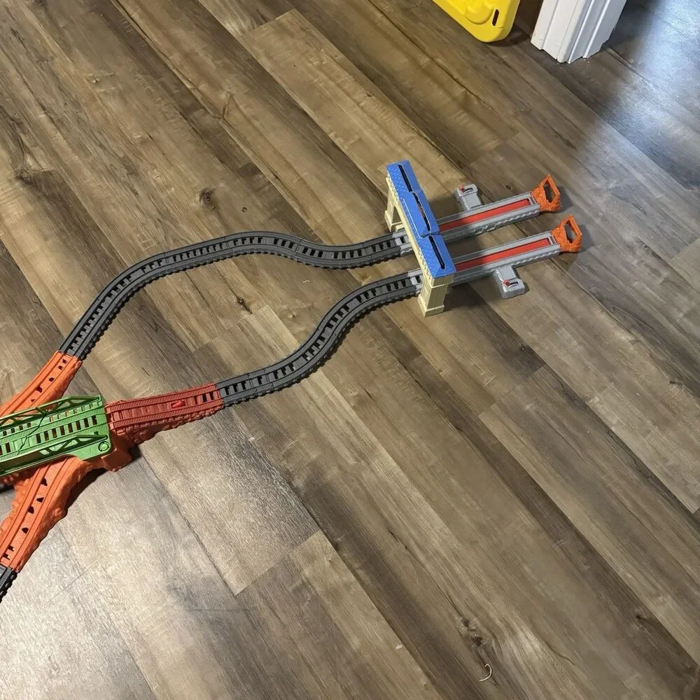 Parts Only THOMAS AND FRIENDS TRACKMASTER MOTORIZED RAILWAY Race Set Not Complet